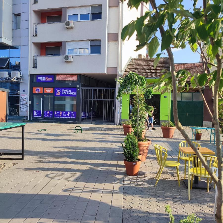 Centar Novi Sad-apartman No 3 *